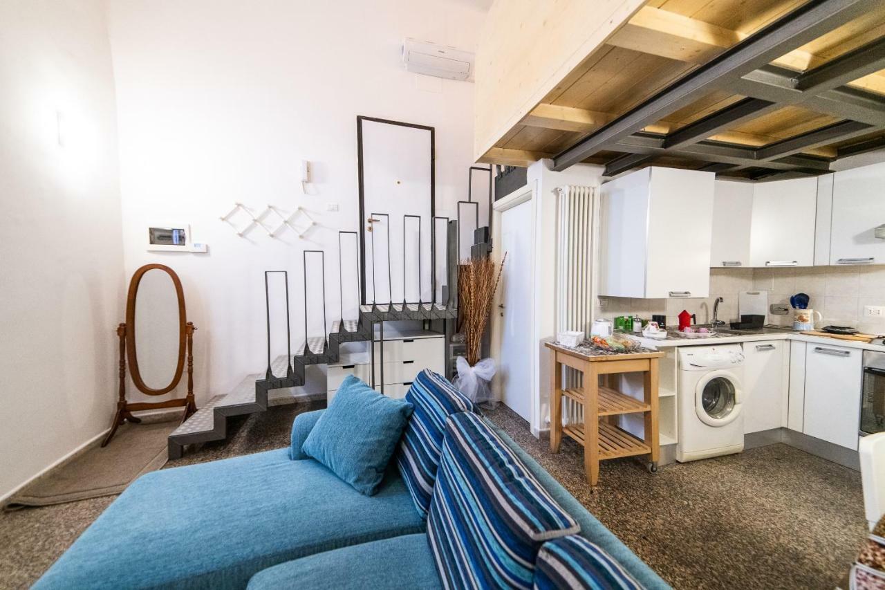 볼로냐 Anais' Loft- Osp. Sant'Orsola-Fiera 아파트 외부 사진